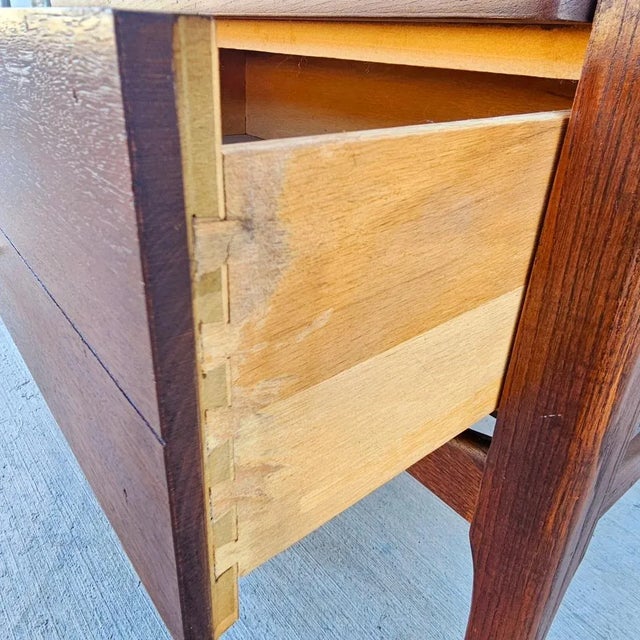 Wood 1960s Mid Century Bassett Side Table For Sale - Image 7 of 12