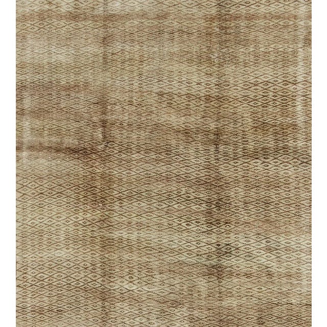 Vintage Turkish Oushak Konya Rug With Tan & Brown Diamond Pattern, Ivory Accents For Sale In Atlanta - Image 6 of 7