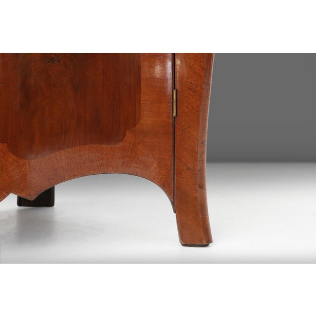 Wood 19th Century English Corner Cabinet For Sale - Image 7 of 17