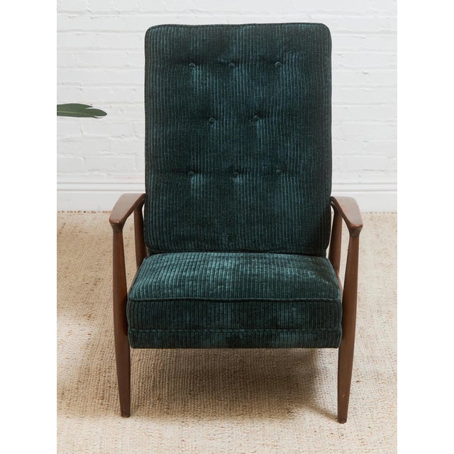 This vintage, Milo Baughman–designed chair offers a distinctive, comfortable seating option that integrates seamlessly...