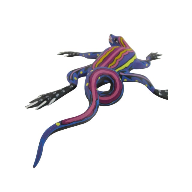 Oaxacan Alebrije Lizard Colorful Mexican Folk Art Wood Carving Figure Sculpture For Sale - Image 4 of 9