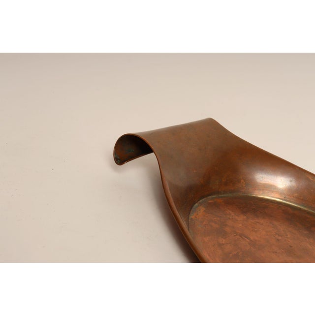 Sculptural Arts and Crafts Copper Gondola Oval Tray Attributed to w.a.s. Benson For Sale - Image 12 of 15