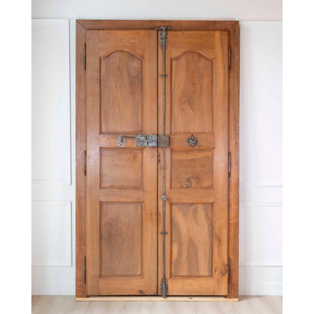 French 19th Century Double-sided Double-leaf Walnut Communication Door For Sale - Image 16 of 18