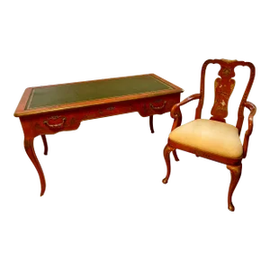 Vintage Baker Queen Anne Scarlet Japanned Desk/ Bureau Plat Conforming Chair