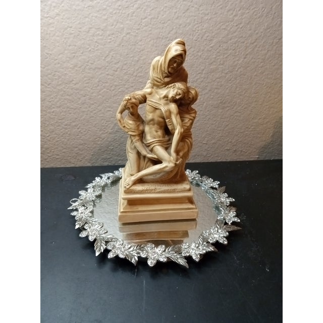 Italian 1960s Exquisite Signed Ruggeri Carrara Marble Replica of Michelangelo's Pietà. For Sale - Image 3 of 8