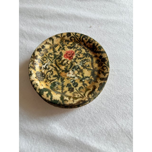 Chinoiserie Vintage Mid-Century Paper Mâché Alcohol-Proof Coasters Set of 6 For Sale - Image 3 of 10
