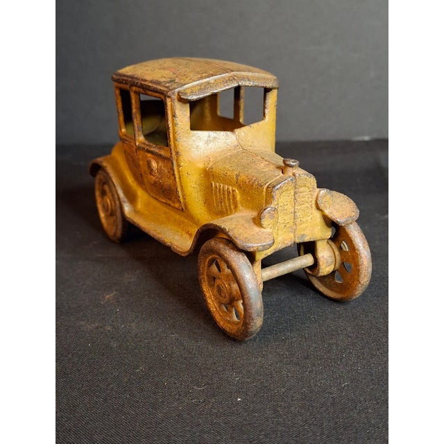 Metal Antique 1920s Kilgore Cast Iron Ford Model T Coupe Toy Car Dark Mustard Yellow Sf600a For Sale - Image 7 of 17