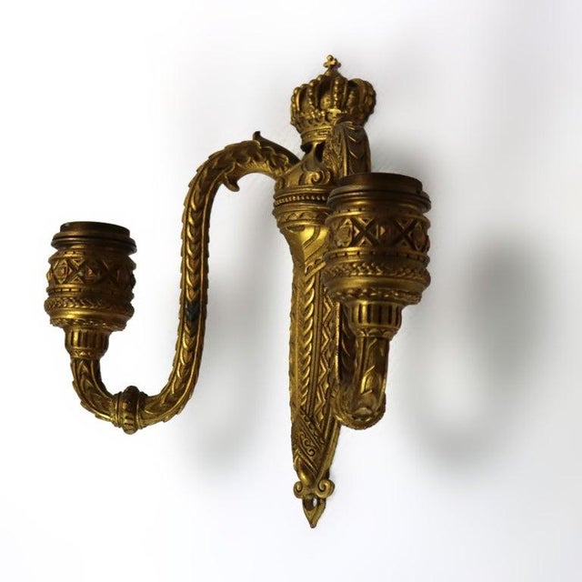 Late 19th Century Pair of Antique French Gilt Bronze Dual-Candle Sconces With Royal Crown C1890 For Sale - Image 5 of 9