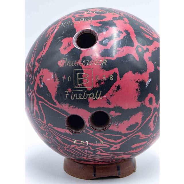 1960s Vintage Brunswick Fireball Bowling Ball in Polyester, Italy, 1960s For Sale - Image 5 of 7