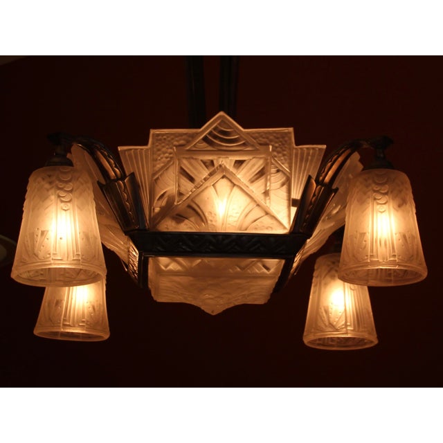 Muller Frères French 4-Arms Chandelier by Muller Frères for Muller Frères, 1930s For Sale - Image 4 of 11