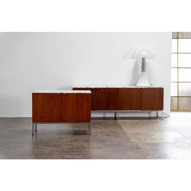 Vintage Sideboards in Indian Rosewood and Carrara Marble by Florence Knoll Bassett for Knoll International, 1960s, Set of 2 For Sale - Image 6 of 18
