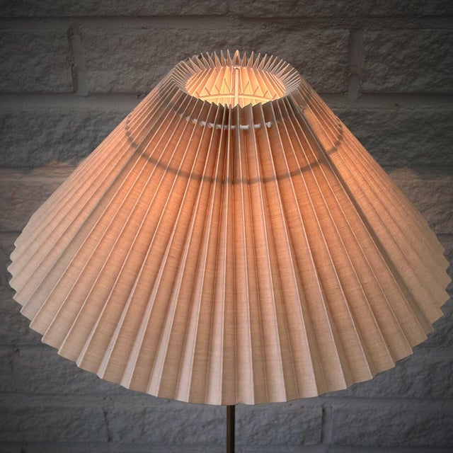 Cream Modernist Model 31570 Table Lamp by Bertil Brisborg for Nordiska Kompaniet, Sweden, 1940s For Sale - Image 8 of 12