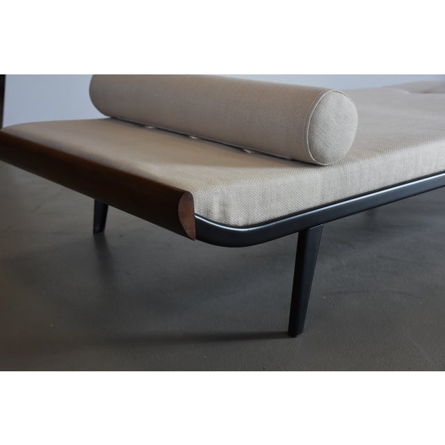Mid-Century Modern Cleopatra Daybed with Linen Fabric by Dick Cordemeijer for Auping For Sale - Image 11 of 12