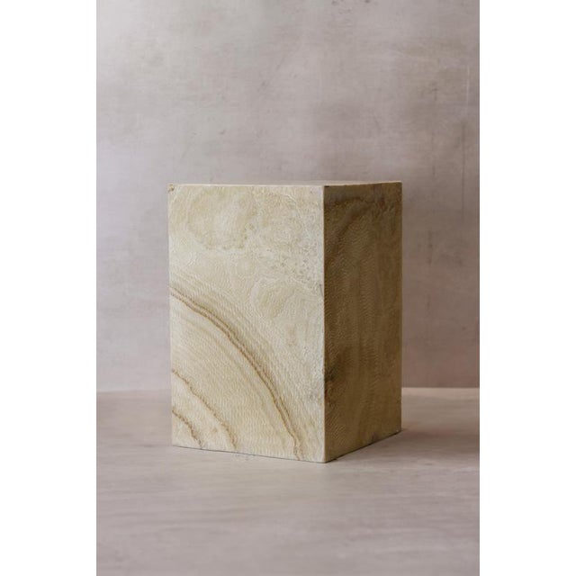 Sculptural Side Table in Onyx For Sale - Image 4 of 7