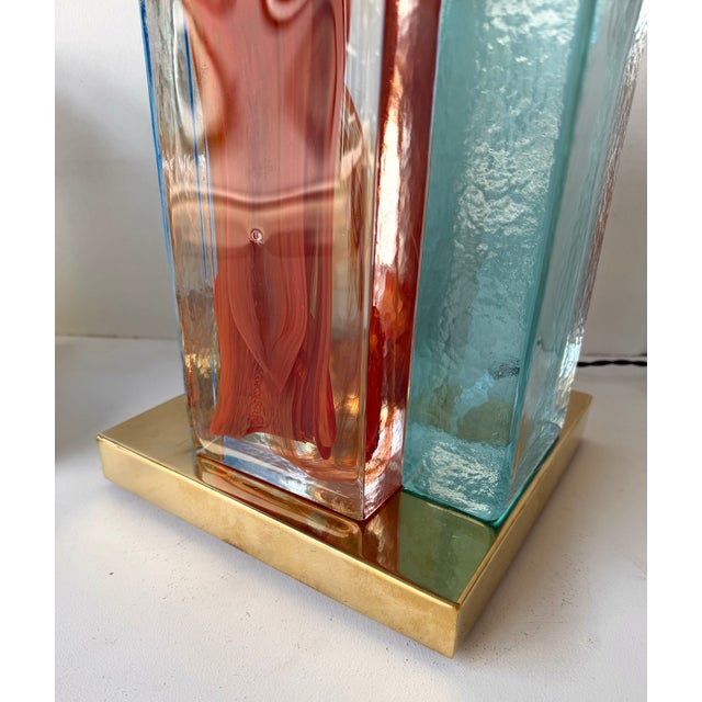 Contemporary Pair of Lamps Cubic Pennellate Murano Glass and Brass, Italy For Sale - Image 9 of 13