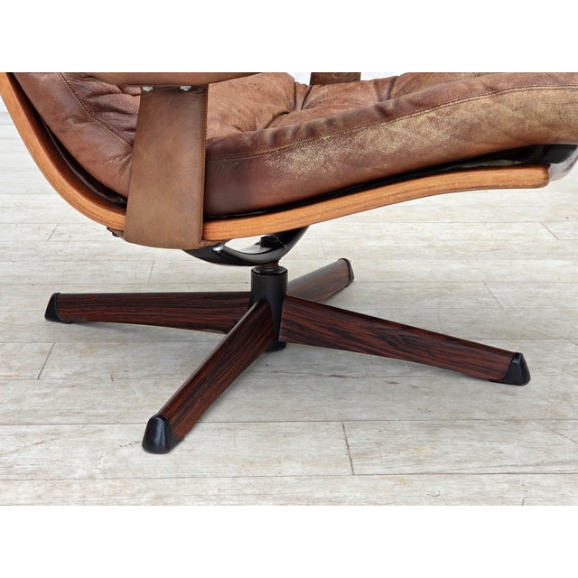 Scandinavian Swivel Armchair in Brown Furniture Leather, 1960s For Sale - Image 6 of 16