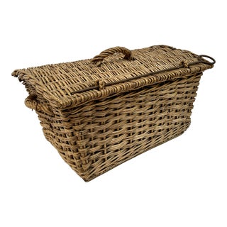 Antique French Wicker Lidded Picnic Basket W/Iron Rod For Sale