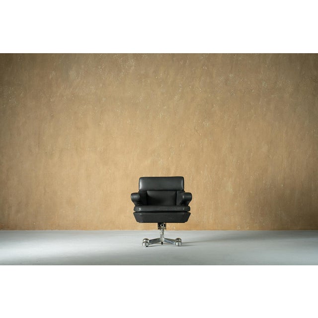 Black Leather Armchair on Wheels, Italy, 1970s For Sale - Image 13 of 14