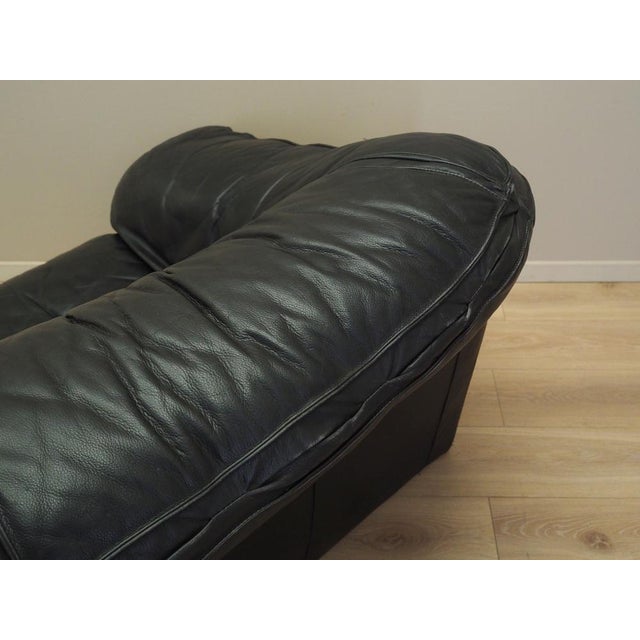 Italian Black Leather Sofa, 1960s For Sale - Image 16 of 18