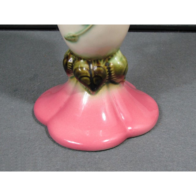1950s Hull Woodland W-18 Chartreuse & Pink Hi-Gloss Art Pottery Vase For Sale - Image 12 of 14