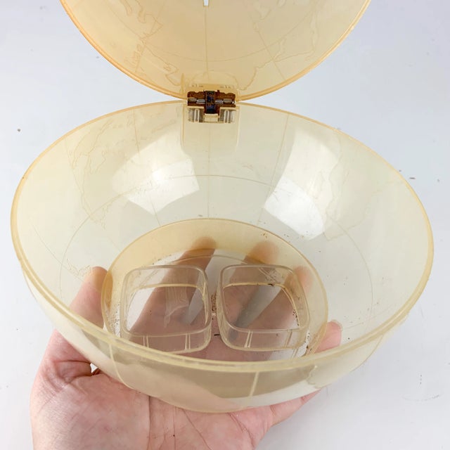 Vintage Lucite Acrylic Planet Earth Globe Hinged Bank Mid Century Modern Atomic For Sale In Baltimore - Image 6 of 9