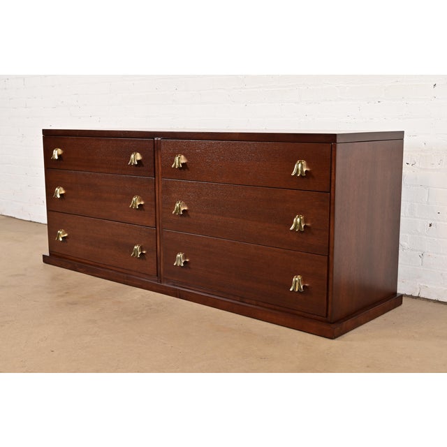 T. H. Robsjohn-Gibbings for Widdicomb Mid-Century Modern Hollywood Regency Mahogany Dresser or Credenza, Newly Refinished For Sale - Image 14 of 14