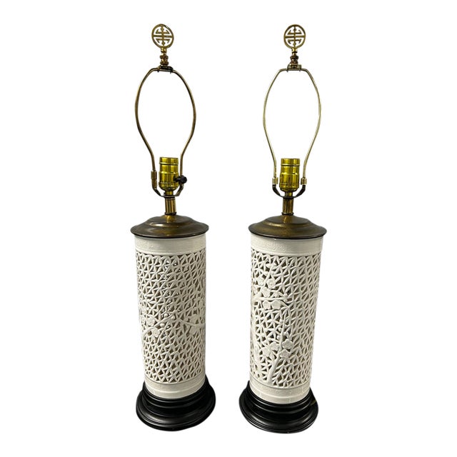 Vintage Chinoiserie Blanc De Chine Lamps - A Pair For Sale