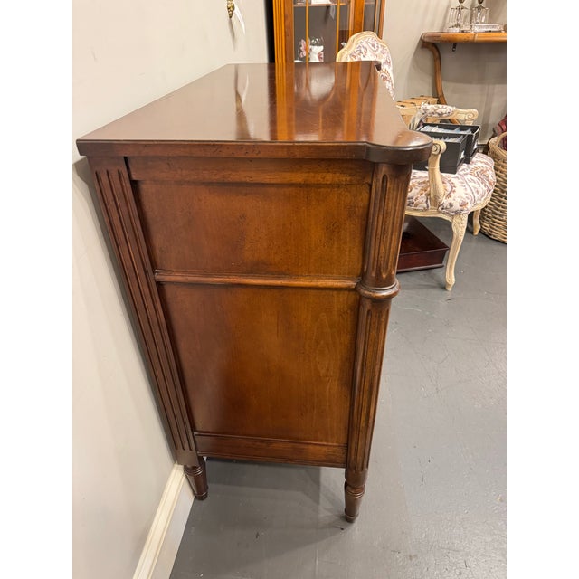 French Late 20th Century CTH Sherill Occasional Louis XVI Style Entry Chest For Sale - Image 3 of 8