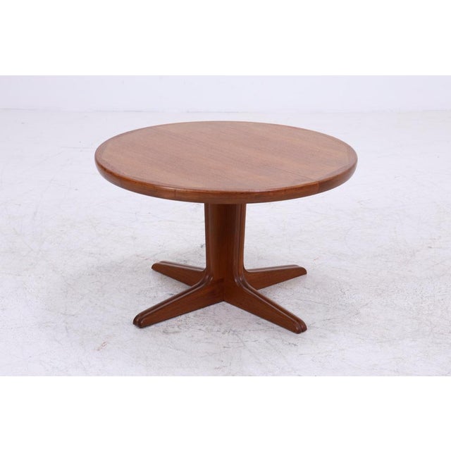 Wood Mid-Century Danish Extendable Teak Coffee Table For Sale - Image 7 of 18