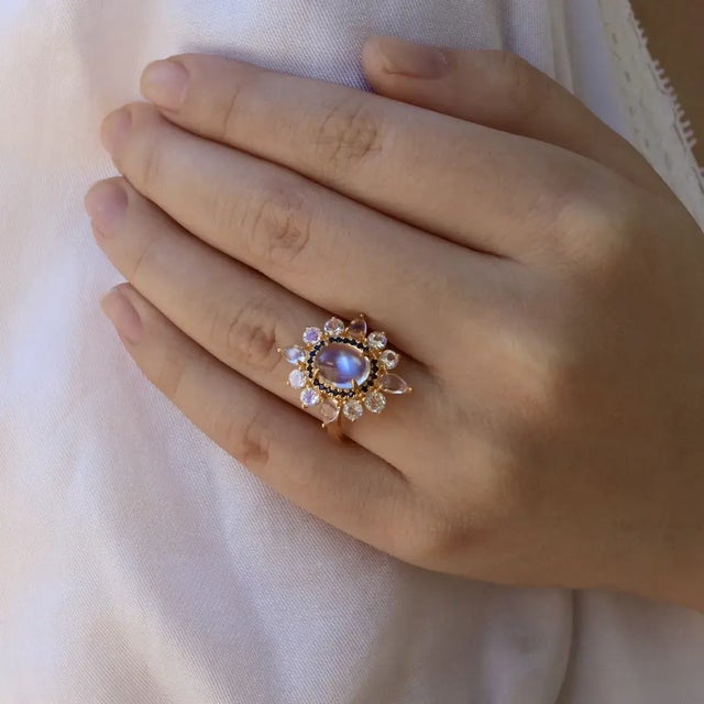 Metal Kai Moonstone Sapphire Cocktail Ring in 14k Solid Gold, size 9.5 For Sale - Image 7 of 12