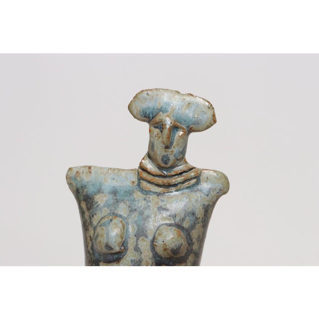 Wood Vintage Etruscan Style Mounted Terracotta Female Idol / Deity Effigy Sculpture For Sale - Image 7 of 18