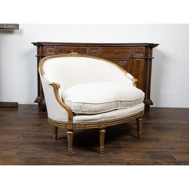 French French Louis XVI Style 19th Century Giltwood Upholstered Canapé en Corbeille For Sale - Image 3 of 10