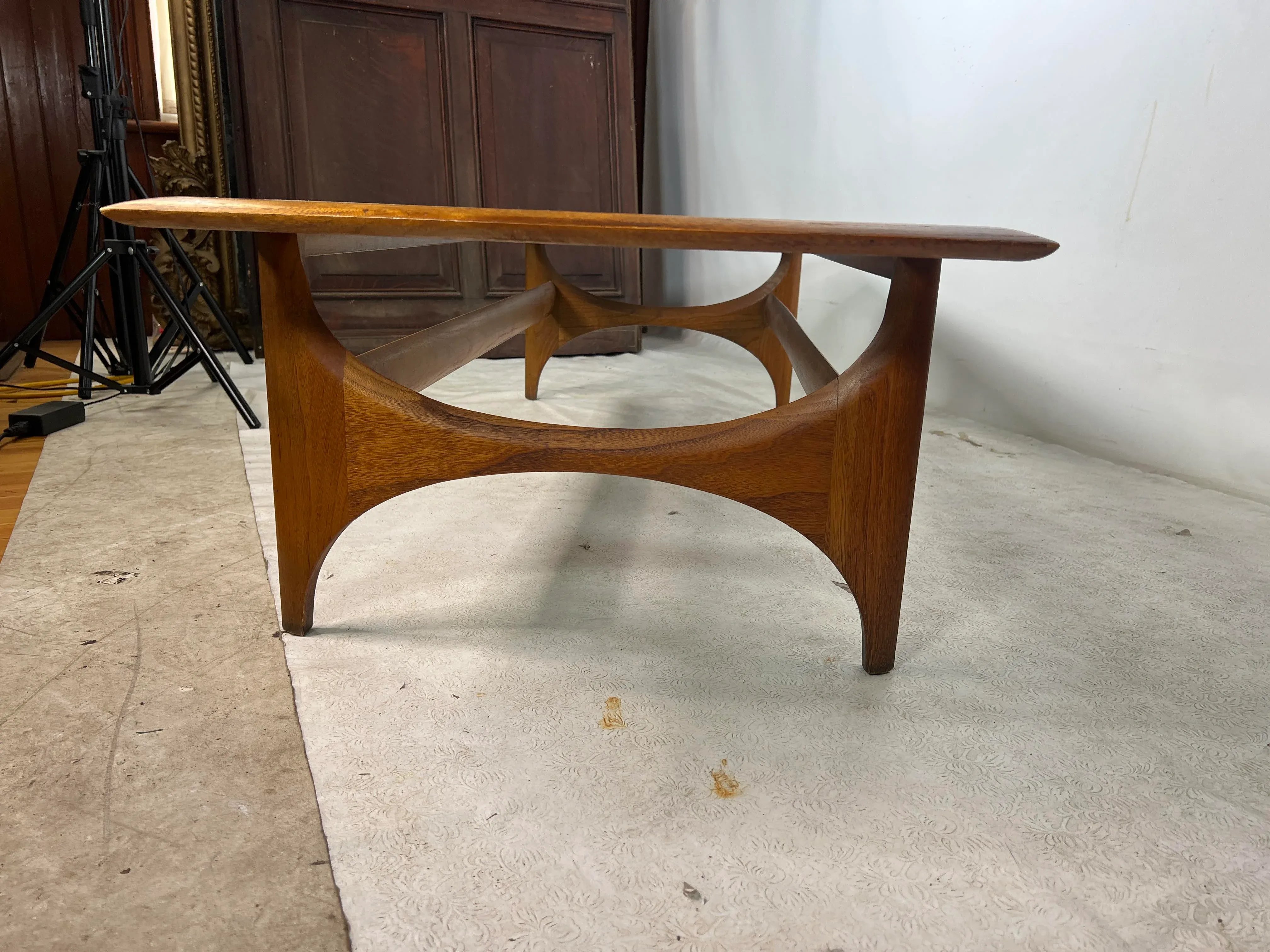 Mid Century Silhouette Coffee Table by Lane Furniture | Chairish
