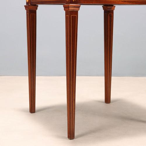 Small Antique Directoire Style Table in Violet Wood, 20th Century For Sale - Image 6 of 10