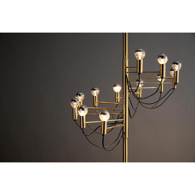 Gold Multi-Light Atomic Floor Lamp by Gino Sarfatti, 1970s For Sale - Image 9 of 10