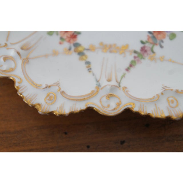 Mid 19th Century Set of 2 Antique Franziska Hirsch Dresden Porcelain Polychrome Scalloped Floral Plates For Sale - Image 5 of 10