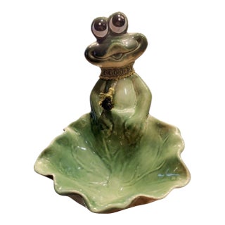 Vintage Green Whimsical Frog Lily Pad Dish Catchall Statue Tray For Sale