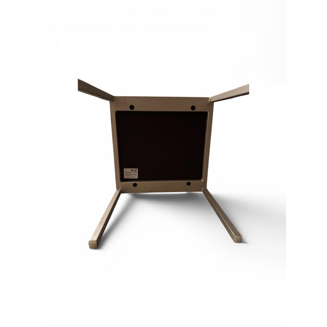 1990s B&b Italia Maxalto "Ebe" Side Table by Antonio Citterio - Contemporary Classic For Sale - Image 5 of 9