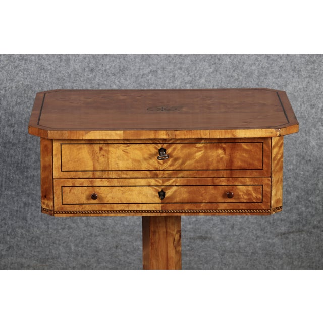 Wood Antique Biedermeier Sewing Table in Birch, 1830 For Sale - Image 7 of 18