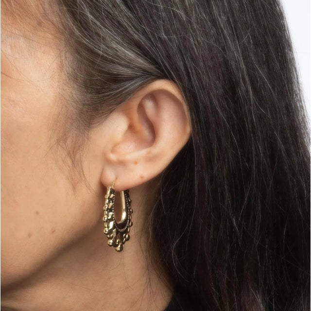Modern Textured Oval Hoop Earrings Vintage 14k Yellow Gold Drops Estate Jewellery - 2 Pieces For Sale - Image 3 of 4