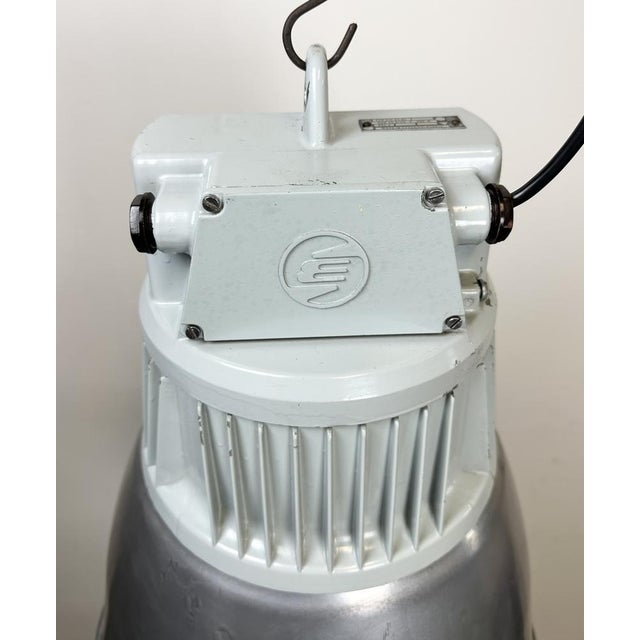 Gray Vintage Industrial Factory Pendant Lamp in Silver from Elektrosvit, 1960s For Sale - Image 8 of 18