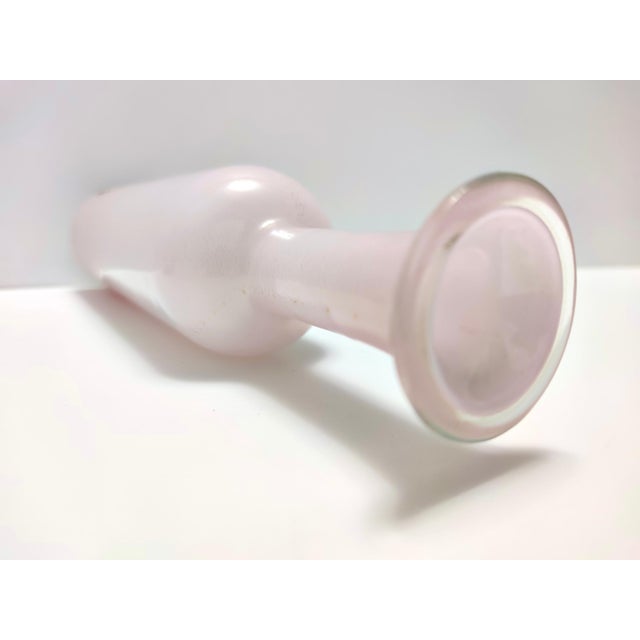1970s Pink Encased Murano Glass Bottle Vase with Gold Leaf by Salviati, Italy, 1970s For Sale - Image 5 of 10