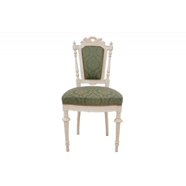 Antique Louis XV Style Chair, 1890s, in Very Good conditions. Designed 1890 to 1919