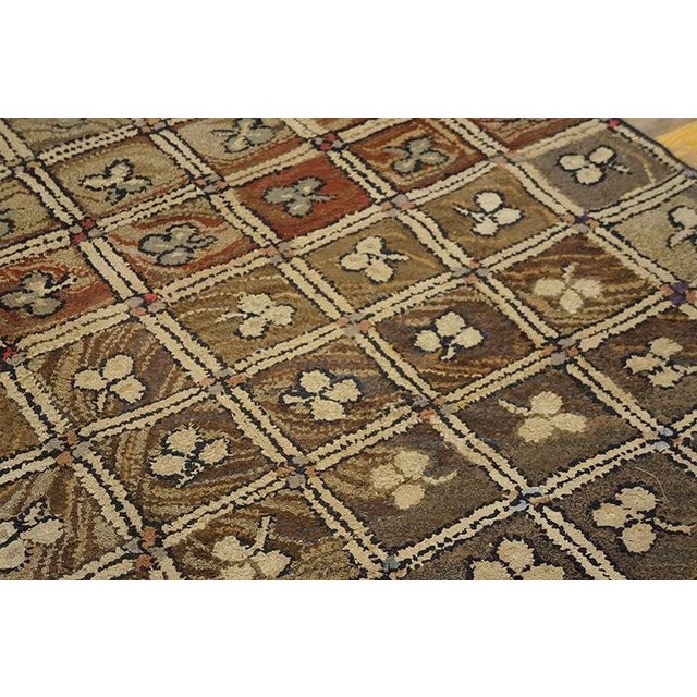 1900s Small Brown Earth Tone Geometric Folk Art Antique American Hooked Rug For Sale In New York - Image 6 of 7