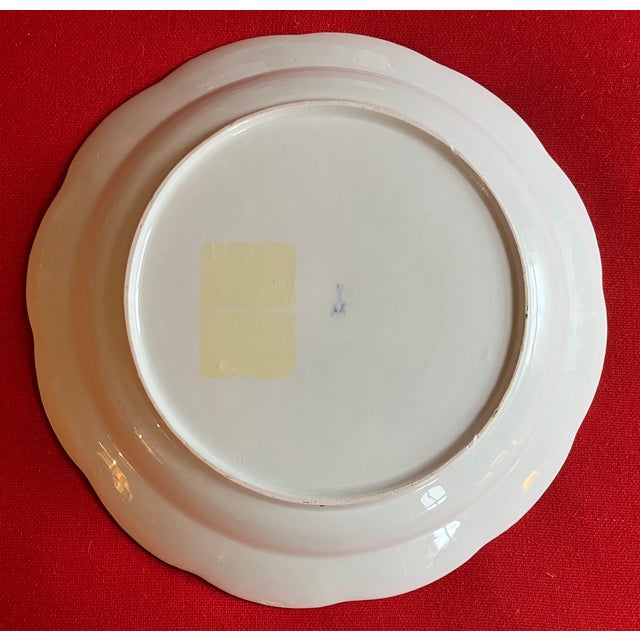 Antique 18th Century Meissen Porcelain Charger Deep Dish Platter With Basketweave Border and Floral Bouquets For Sale - Image 11 of 12