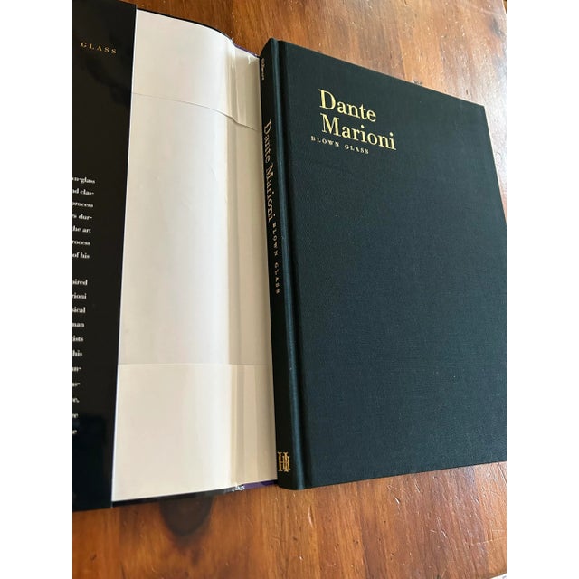 If you collect blown art glass or follow Dante Marioni, this book needs to be in your collection. Perfect for your coffee...