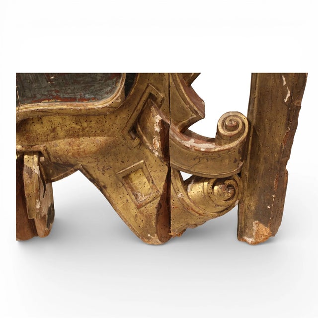 18c Spanish Antique Wood Coat of Arms For Sale - Image 4 of 4