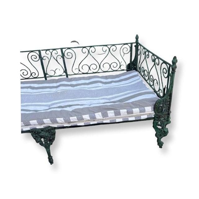 Antique Italian Iron Daybed 19 Century. For Sale In West Palm - Image 6 of 7