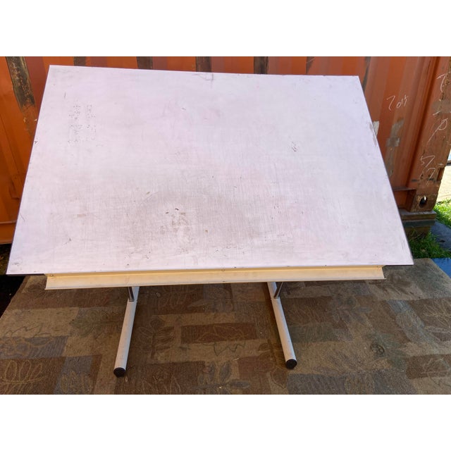 1990s Vintage Neolt Leonar Italian Drafting Table With Drafting Chair