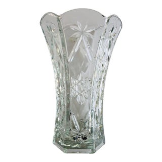Vintage Clear Prescut Starburst Pattern Vase For Sale